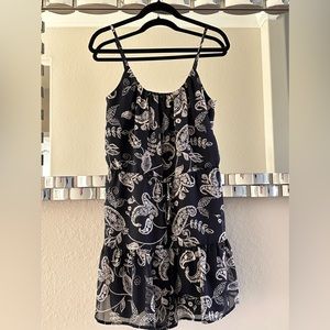 Express Navy Blue/White flowers Romper medium